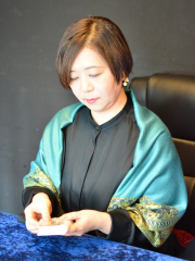 万結先生