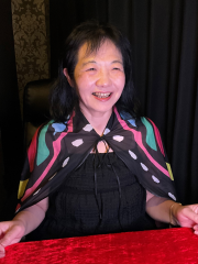 彩龍先生