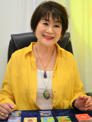 華冑先生