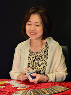 彩月先生