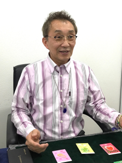 礼恩先生
