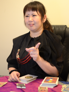 椿ひかり先生