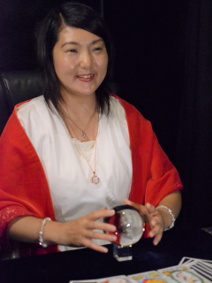 原田 晃光先生 占いの館 千里眼