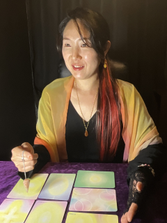 環香月先生