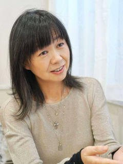 リア  レルノ先生