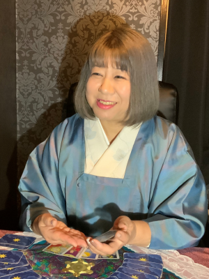 七十八先生 | 占いの館 千里眼