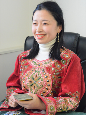 そわか先生 | 占いの館 千里眼 